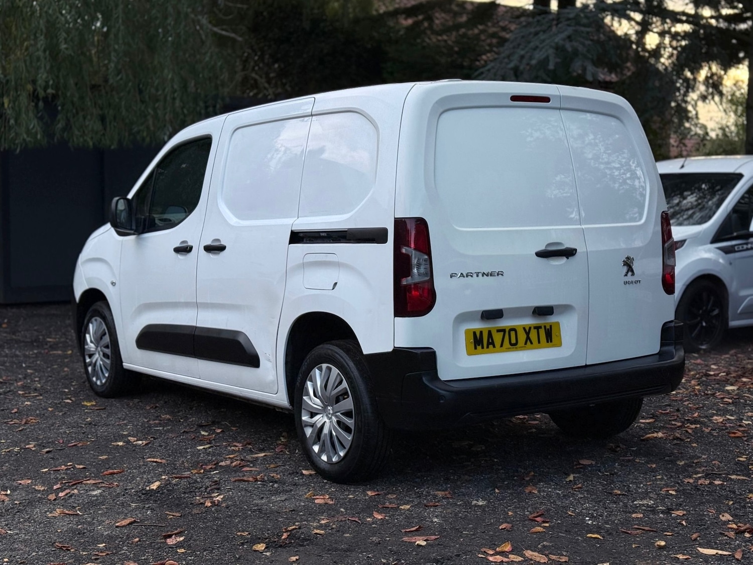 Used Peugeot Partner 2020 for sale - 76347130: Photo 7