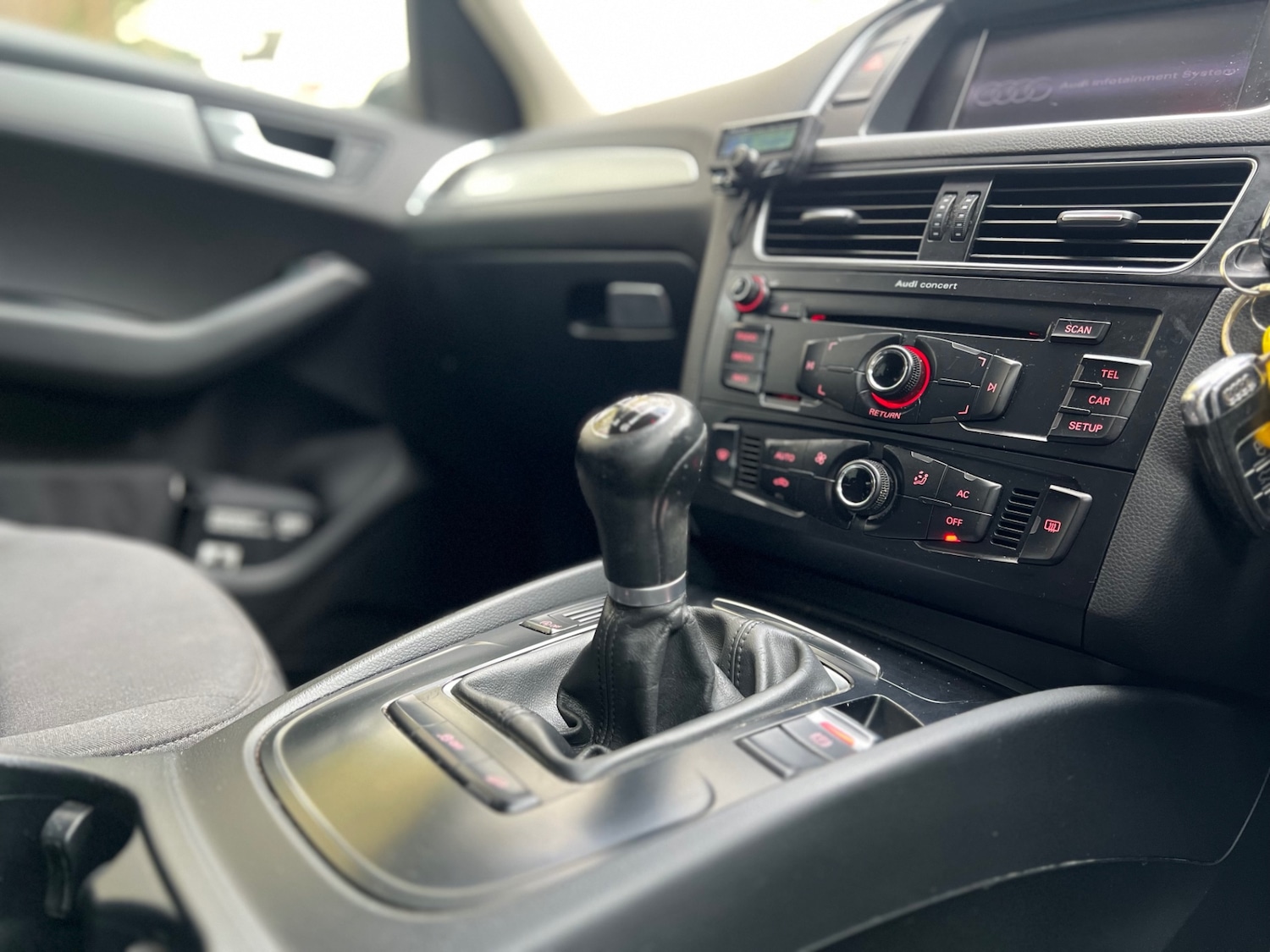 Used Audi Q5 2011 for sale - 76862837: Photo 13