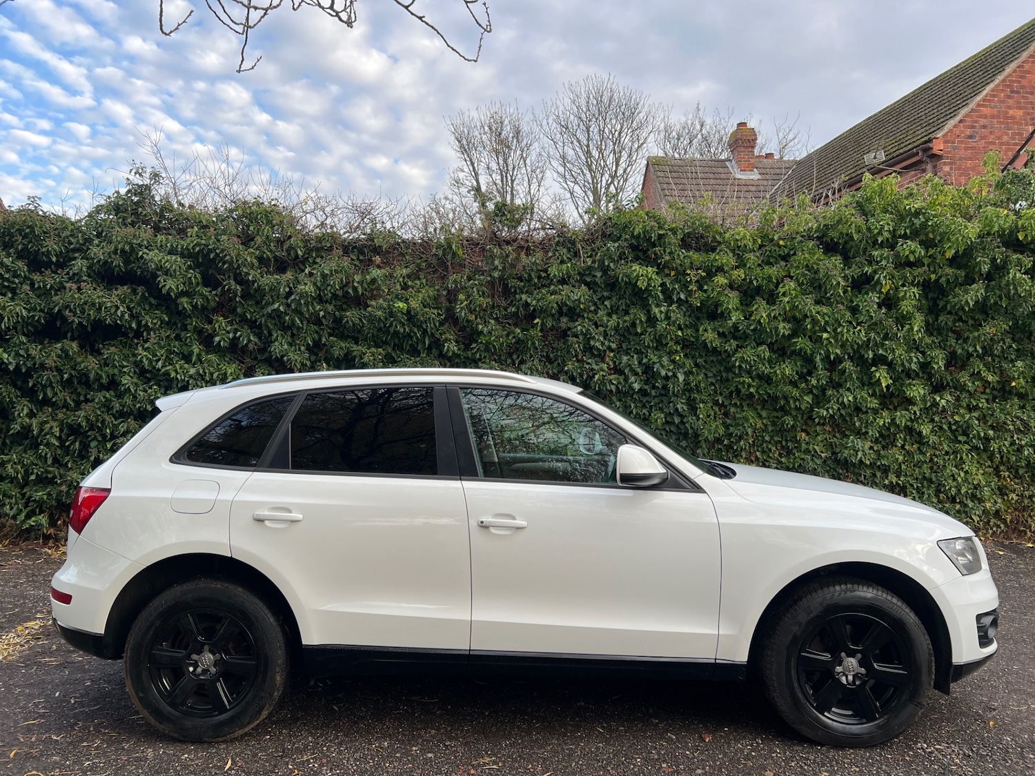 Used Audi Q5 2011 for sale - 76862837: Photo 5