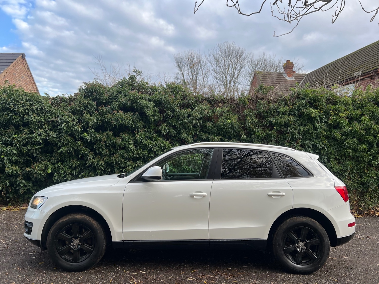 Used Audi Q5 2011 for sale - 76862837: Photo 6