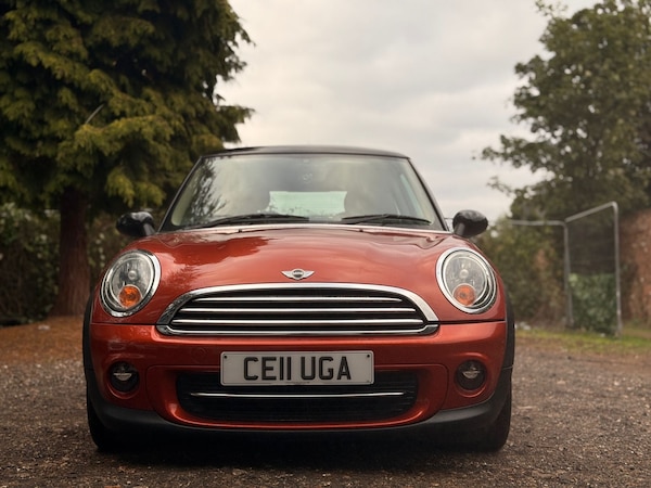 Used MINI Hatch 2011 for sale - 76082940: Photo 2