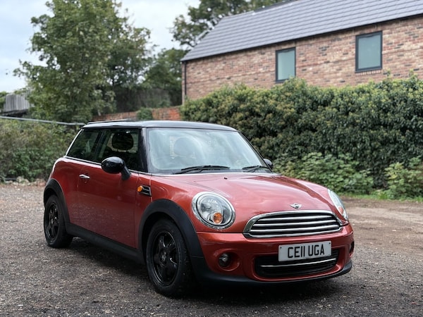 Used MINI Hatch 2011 for sale - 76082940: Photo 3