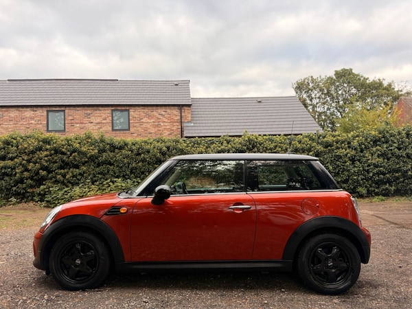 Used MINI Hatch 2011 for sale - 76082940: Photo 4