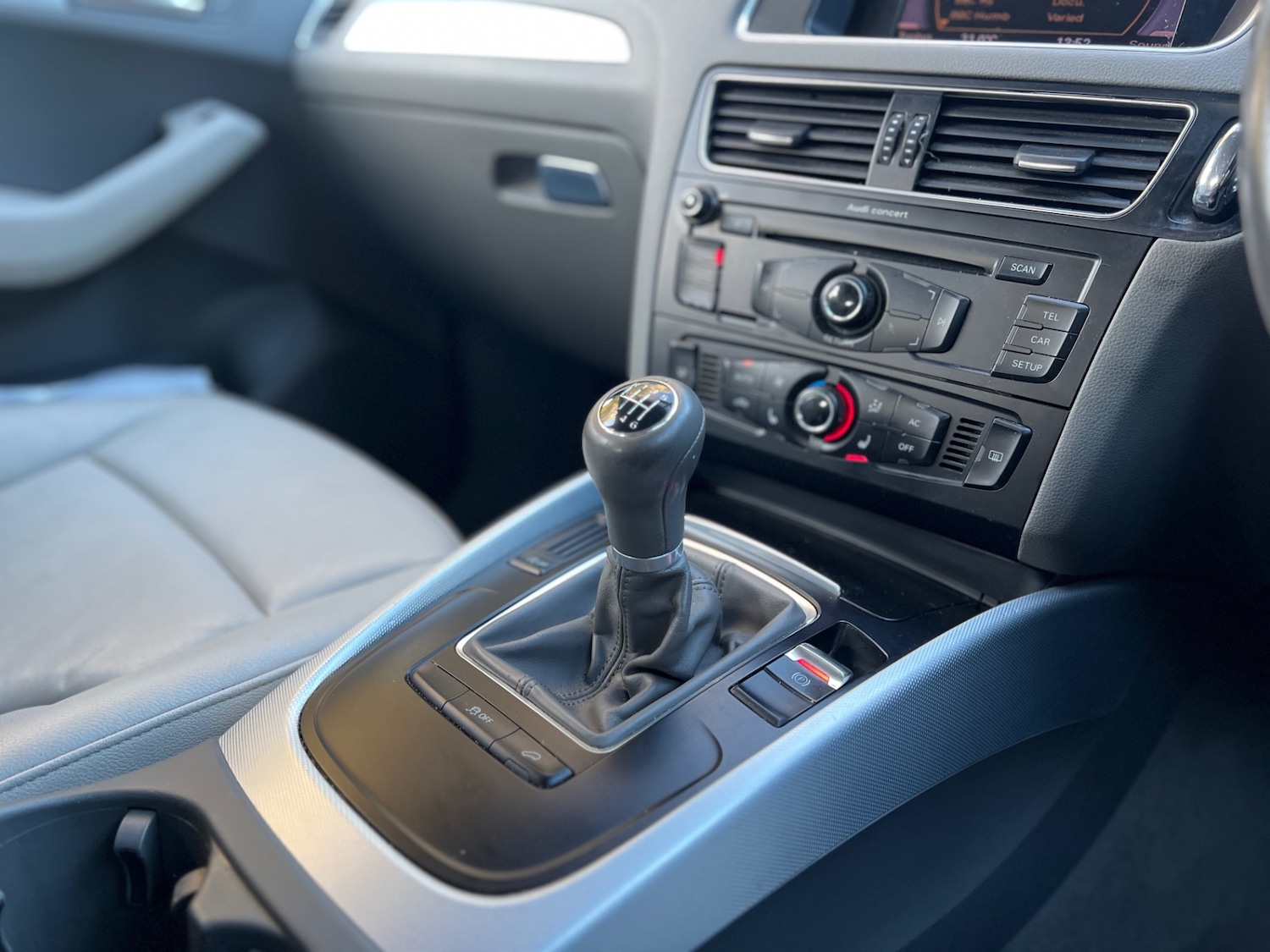 Used Audi Q5 2012 for sale - 76778429: Photo 12