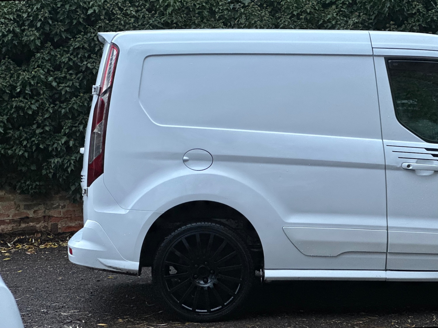 Used Ford Transit Connect 2014 for sale - 76882072: Photo 11