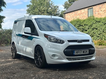 Used Ford Transit Connect 2017 for sale - 75375585: Photo