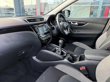 Used Nissan Qashqai 2020 for sale - 76095191: Photo 2