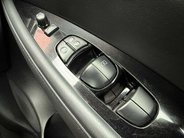 Used Nissan Leaf 2021 for sale - 76214024: Photo 31