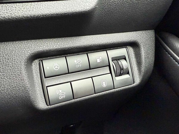 Used Nissan Leaf 2021 for sale - 76214024: Photo 32