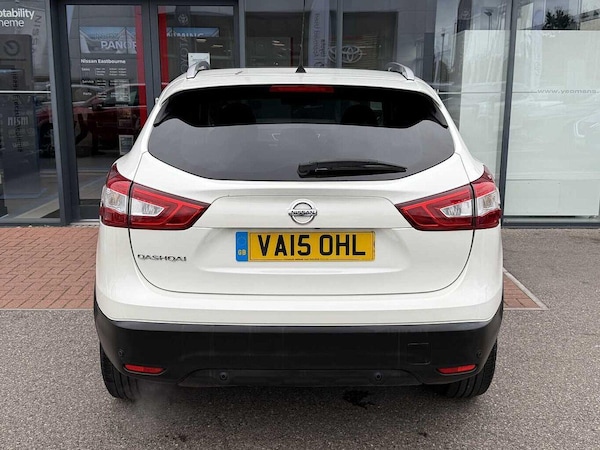 Used Nissan Qashqai 2015 for sale - 76215355: Photo 10