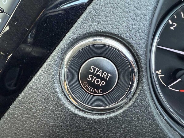 Used Nissan Qashqai 2015 for sale - 76215355: Photo 53