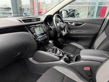 Used Nissan Qashqai 2020 for sale - 76214137: Photo 2