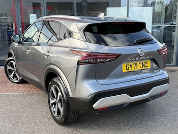 Used Nissan Qashqai 2021 for sale - 75916008: Photo