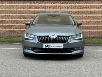 Used Skoda Superb 2018 for sale - 75459605: Photo
