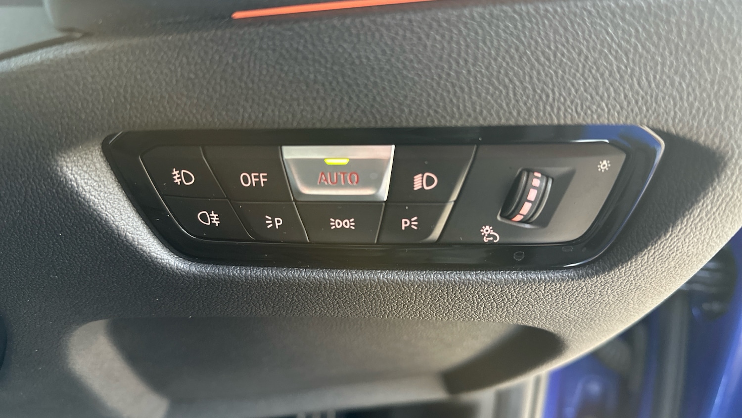 Used BMW 3 Series 2019 for sale - 76968348: Photo 31