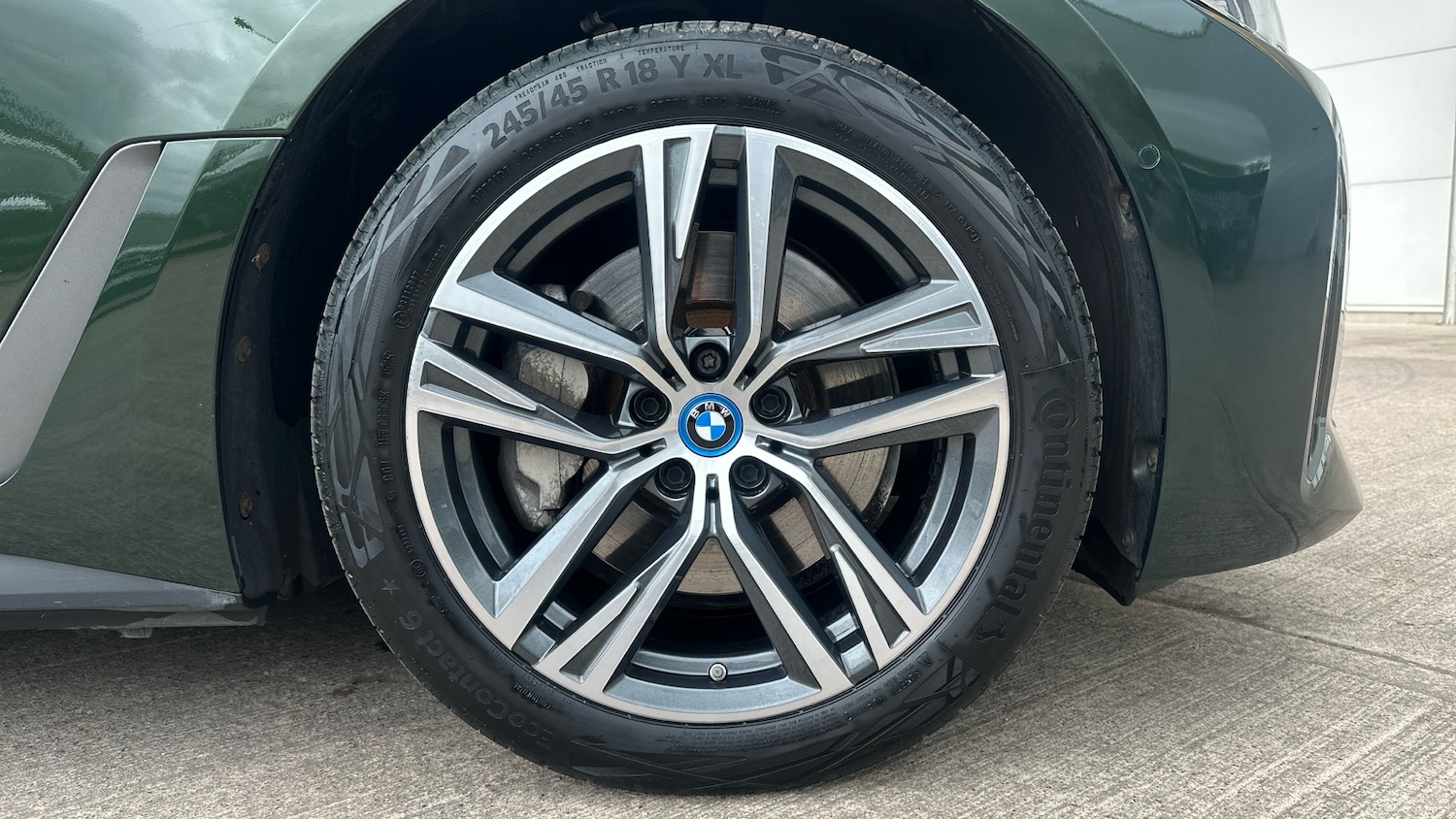 Used BMW i4 2024 for sale - 77830382: Photo 14