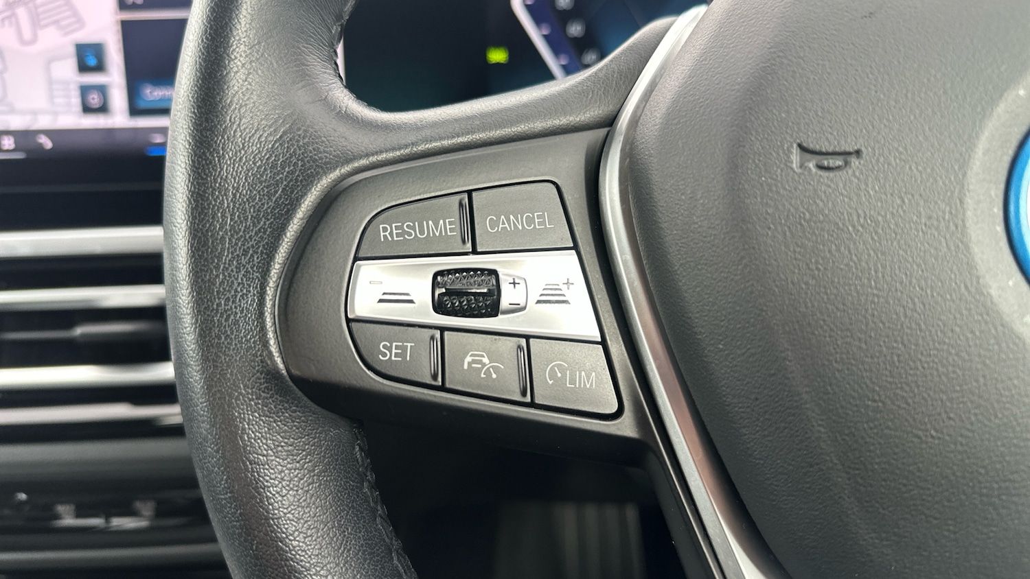 Used BMW i4 2024 for sale - 77830382: Photo 17