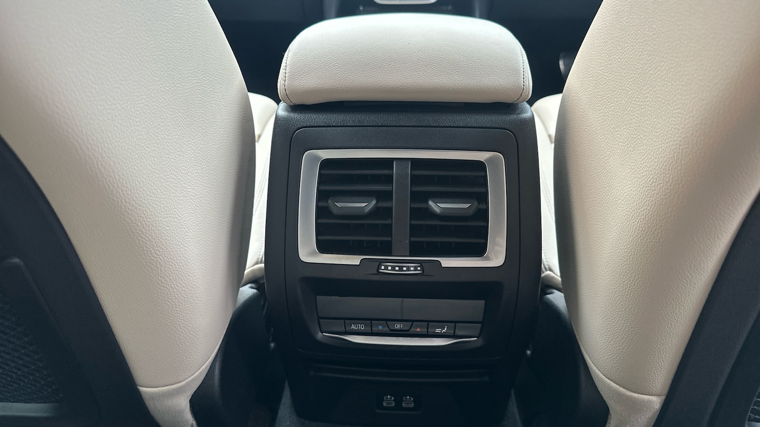 Used BMW iX3 2024 for sale - 76588236: Photo 30