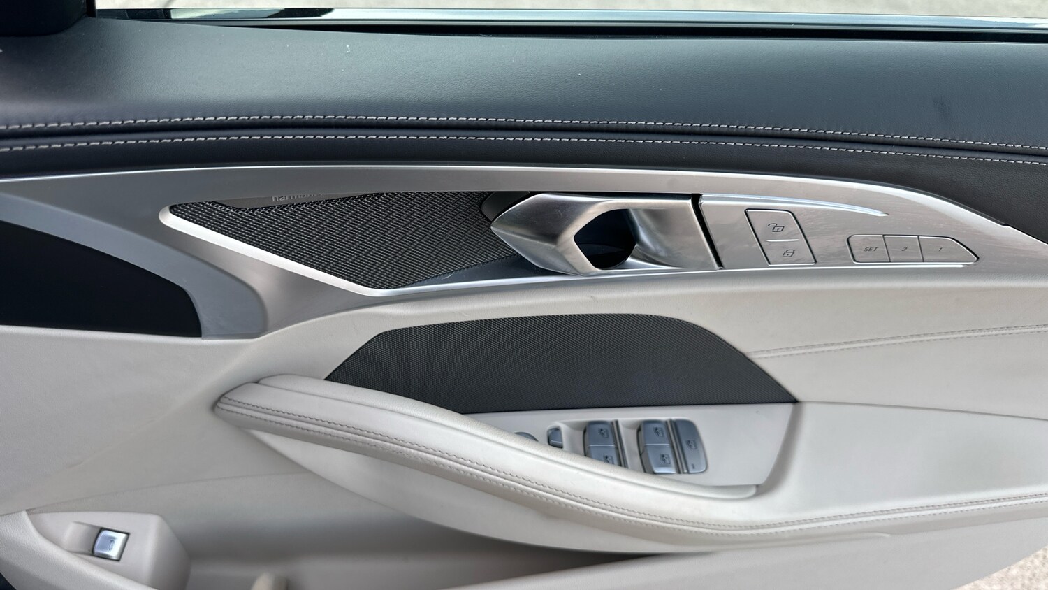 Used BMW 8 Series 2024 for sale - 76231626: Photo 32