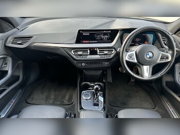 Used BMW 1 Series 2022 for sale - 76391209: Photo