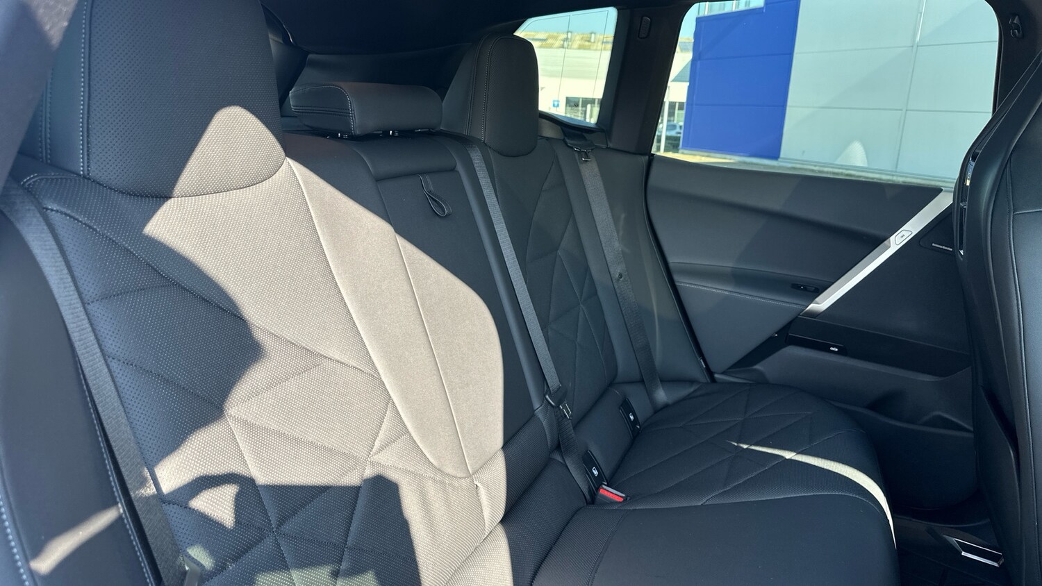 Used BMW iX 2023 for sale - 77963106: Photo 12