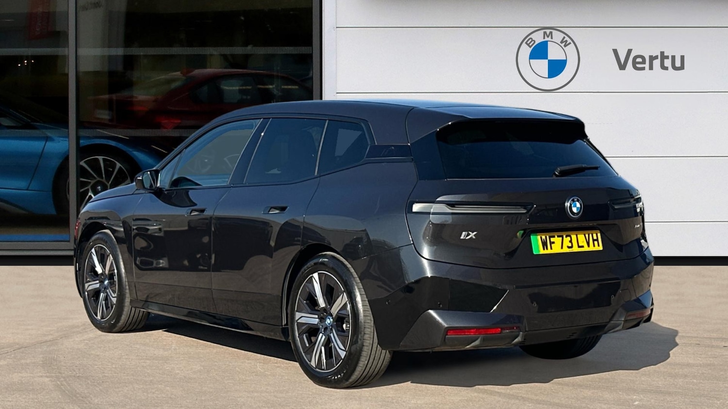 Used BMW iX 2023 for sale - 77963106: Photo 2