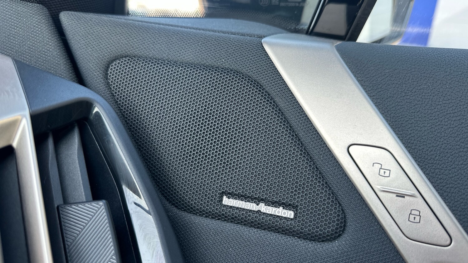 Used BMW iX 2023 for sale - 77963106: Photo 20