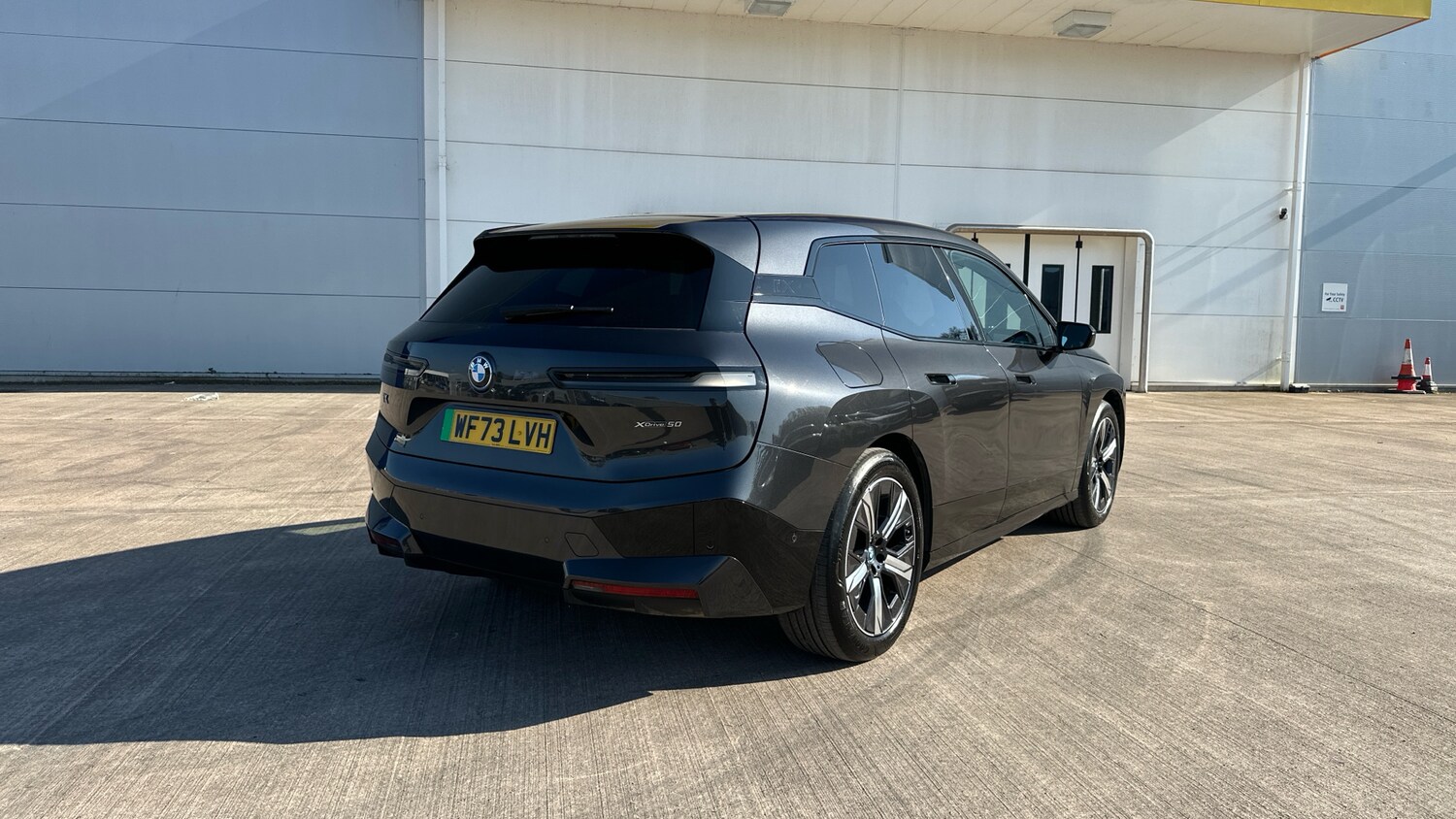 Used BMW iX 2023 for sale - 77963106: Photo 24