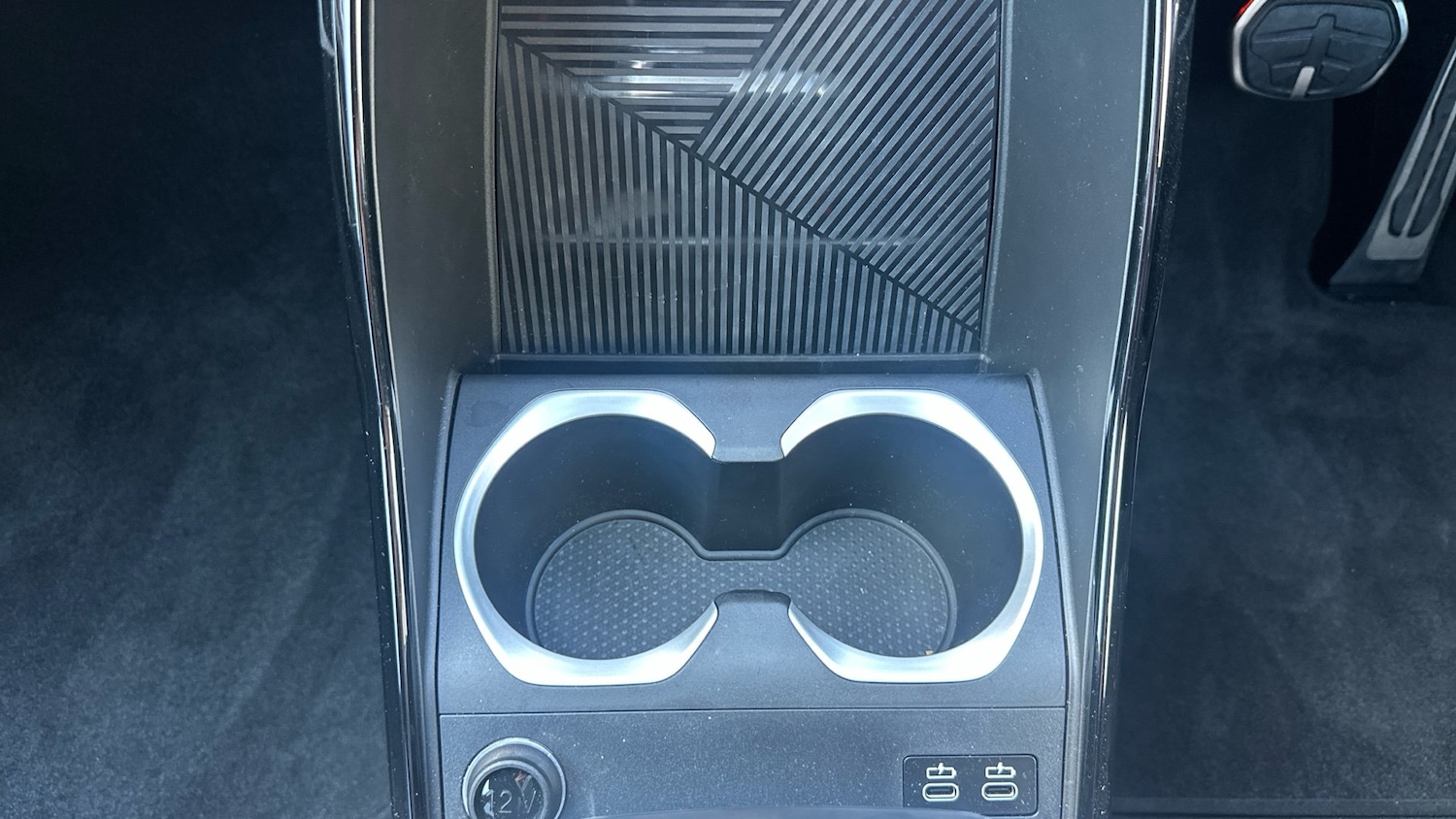 Vehicle 32