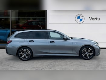 Used BMW 3 Series 2024 for sale - 78328365: Photo