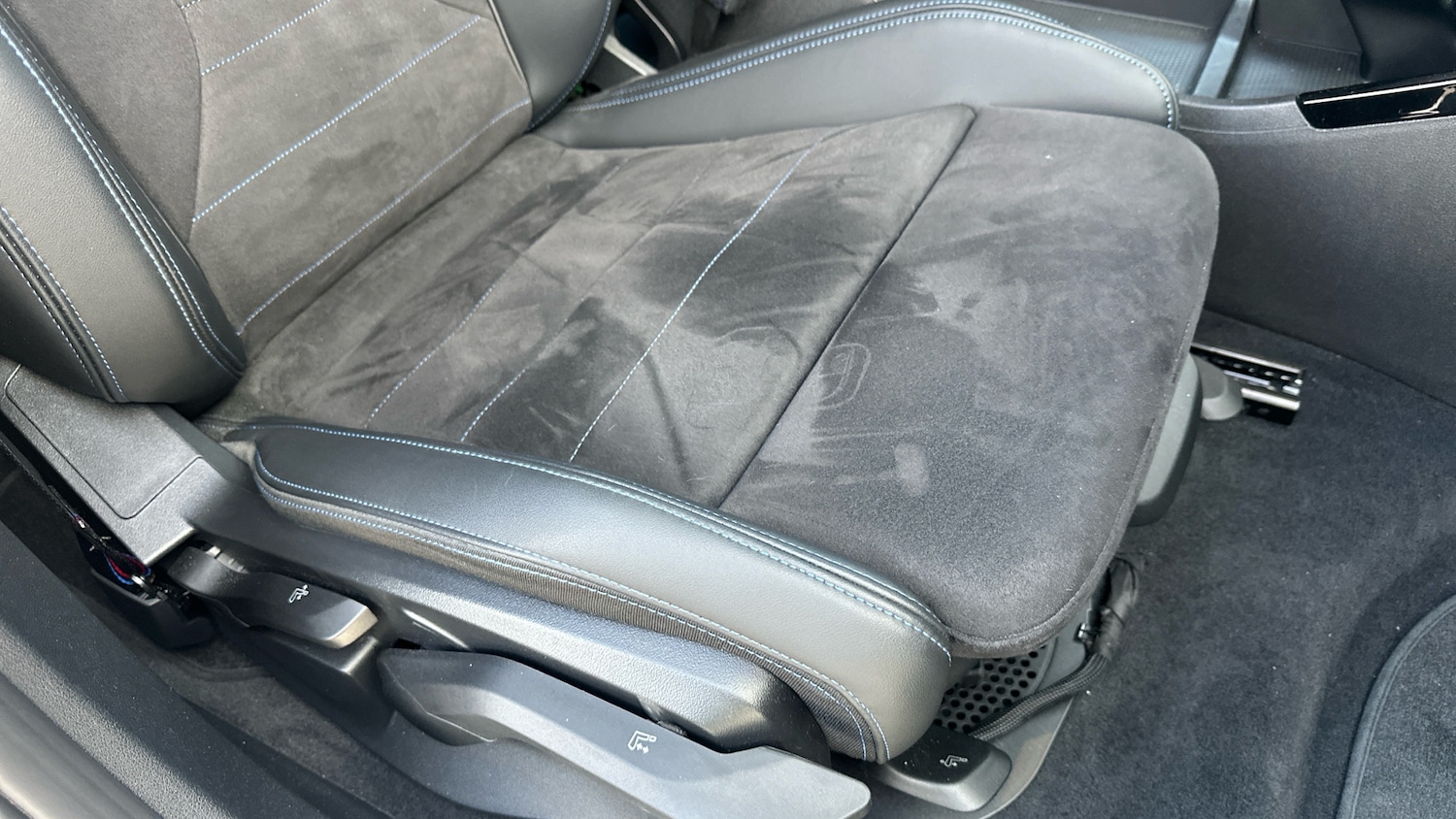 Used BMW iX2 2025 for sale - 77123999: Photo 32