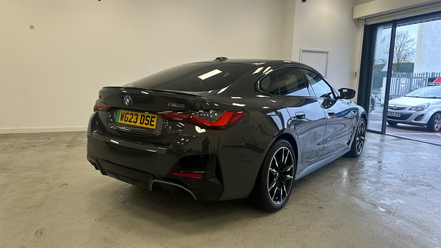 Used BMW i4 2023 for sale - 77459632: Photo 24