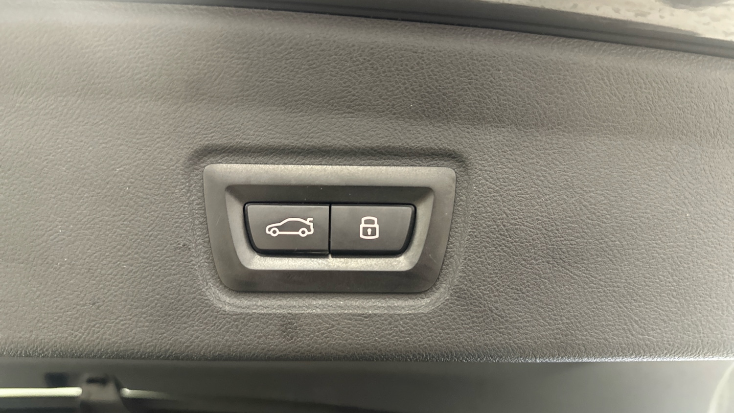 Used BMW i4 2023 for sale - 77459632: Photo 26