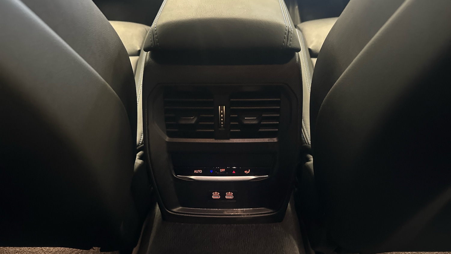 Used BMW i4 2023 for sale - 77459632: Photo 29