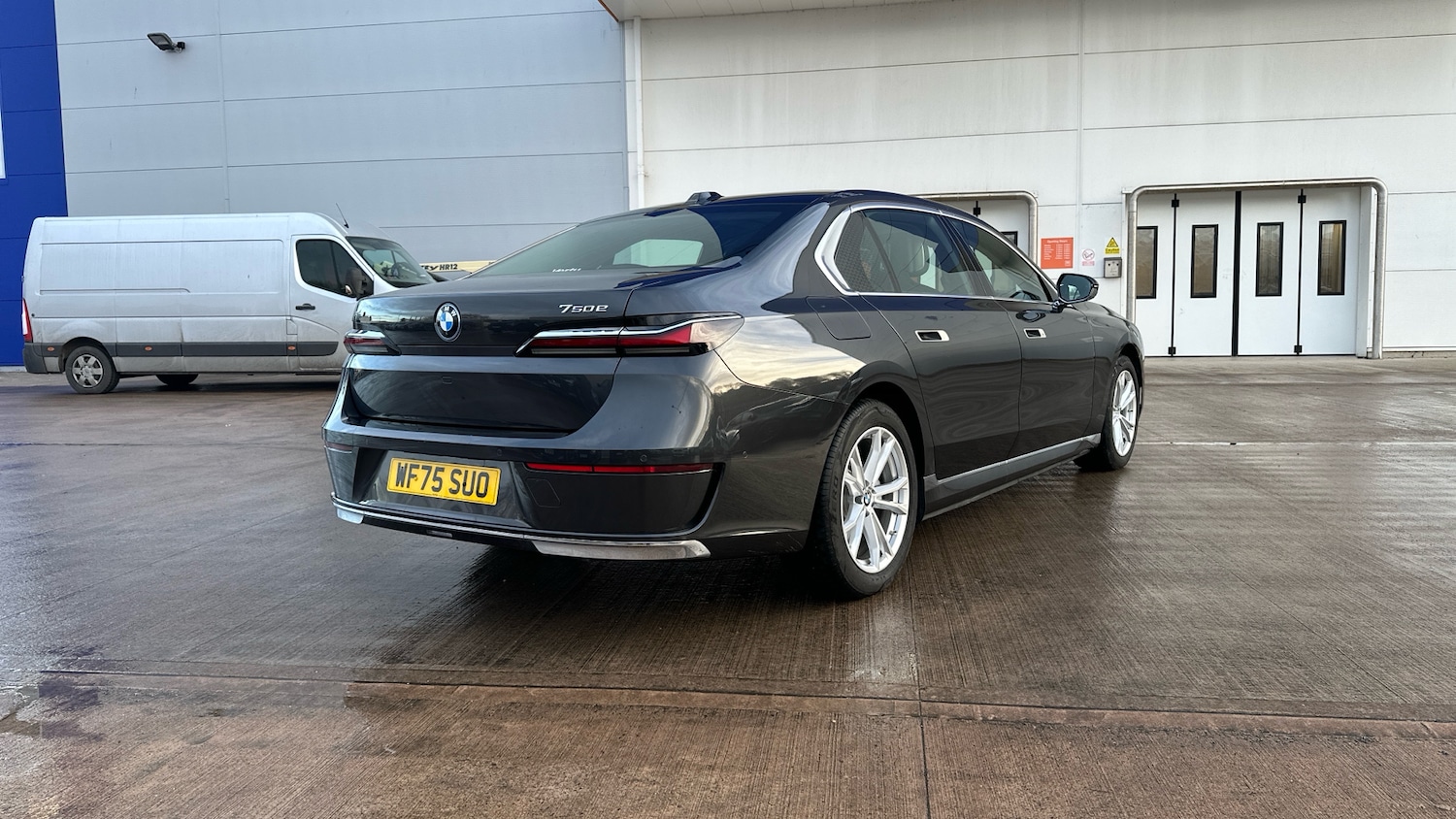 Used BMW 7 Series 2025 for sale - 77124001: Photo 25