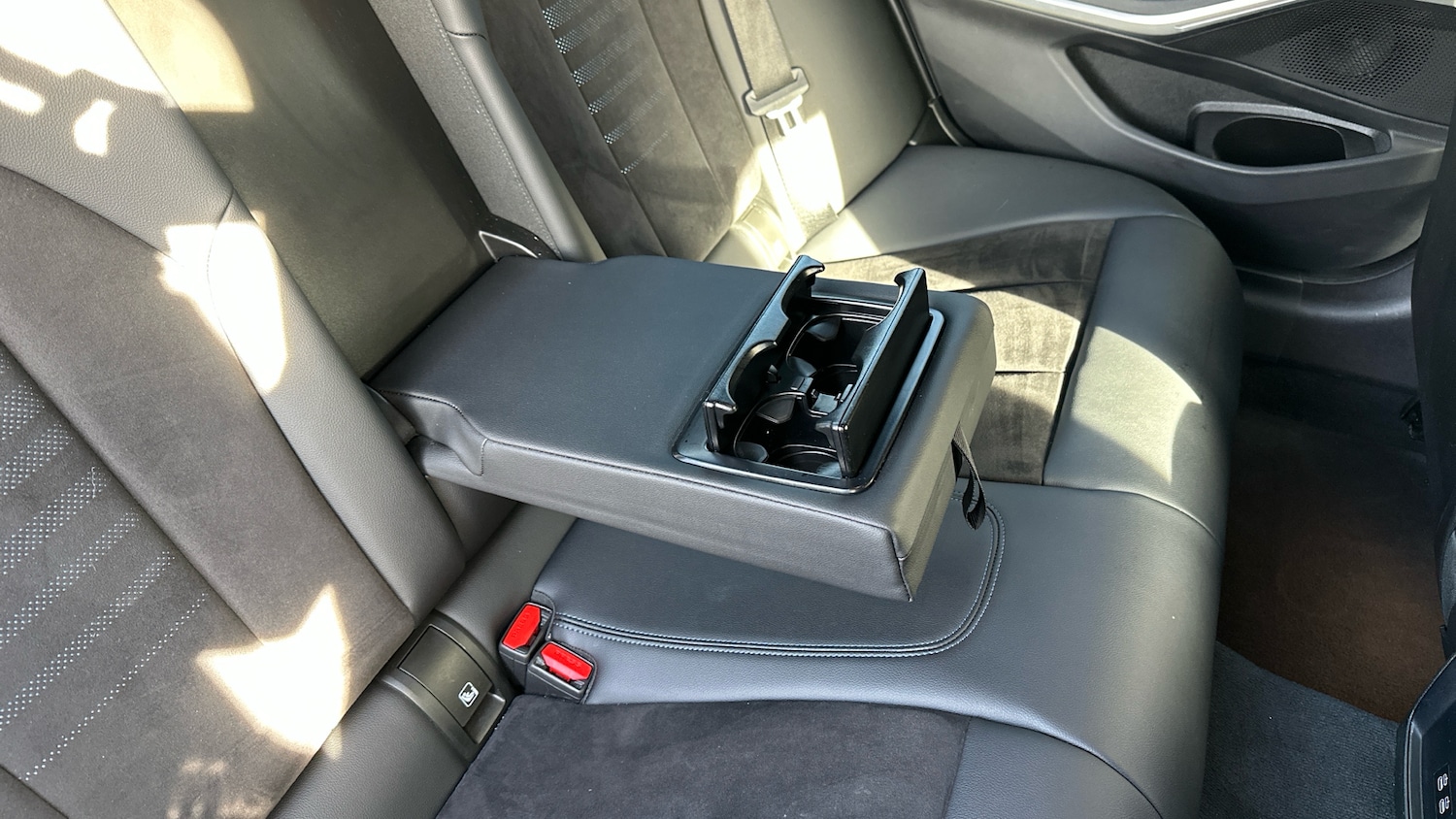 Used BMW 3 Series 2024 for sale - 77628790: Photo 28