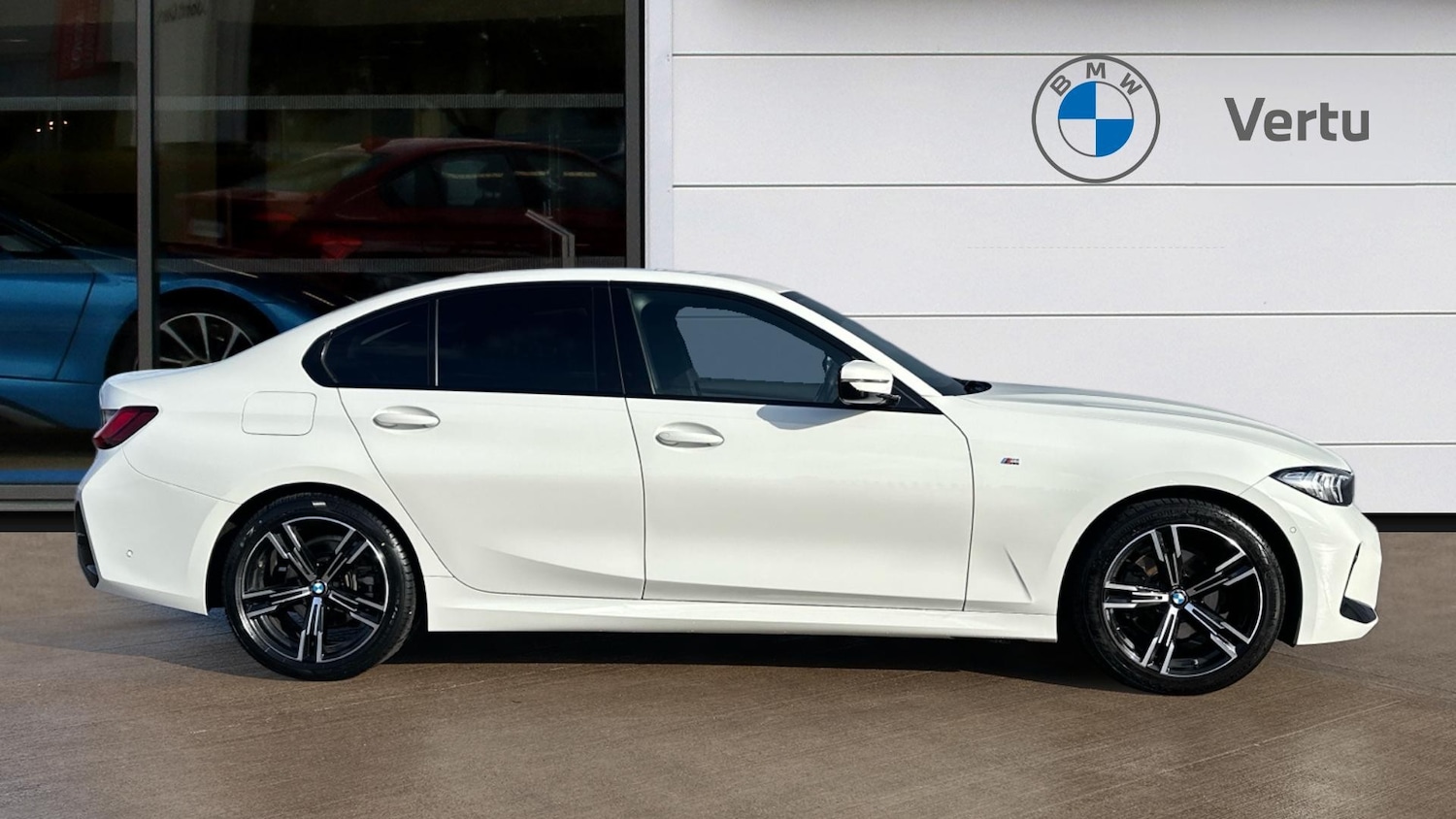 Used BMW 3 Series 2024 for sale - 77628790: Photo 3