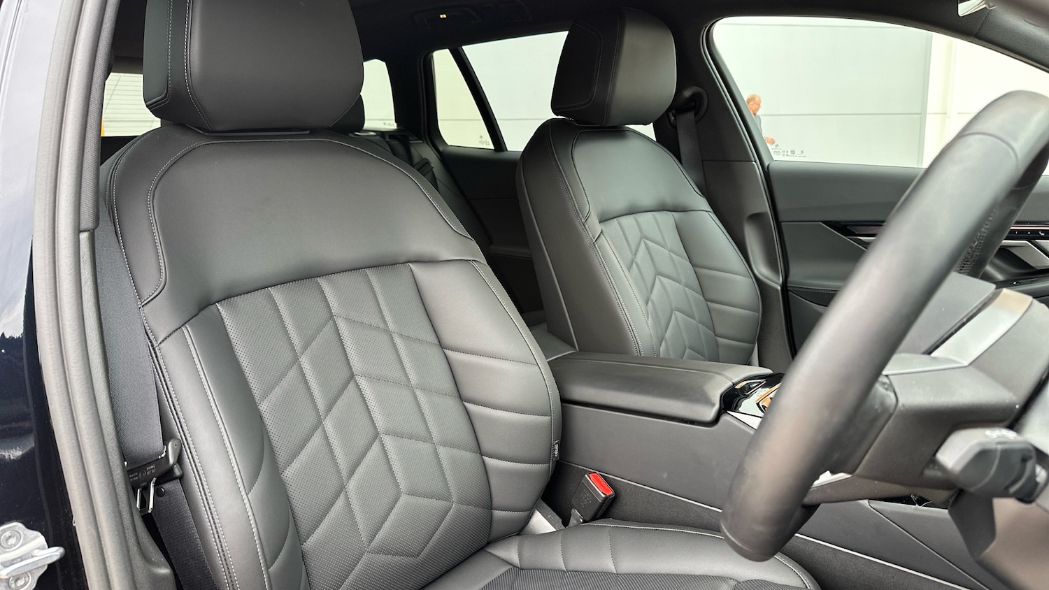 Used BMW i5 2025 for sale - 77804348: Photo 11