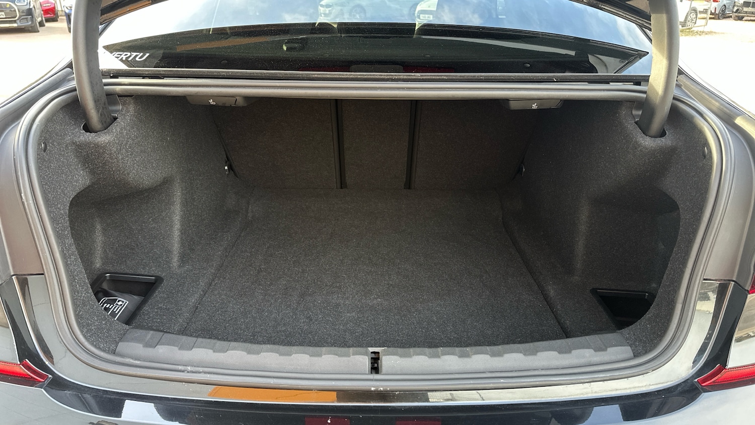 Used BMW 3 Series 2020 for sale - 76391620: Photo 13