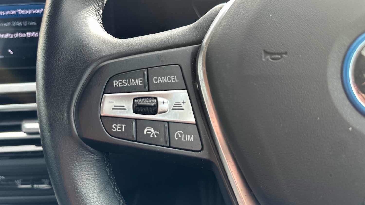 Used BMW i4 2024 for sale - 76272373: Photo 17