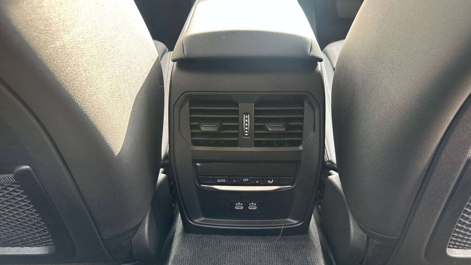 Used BMW i4 2024 for sale - 76272373: Photo 30