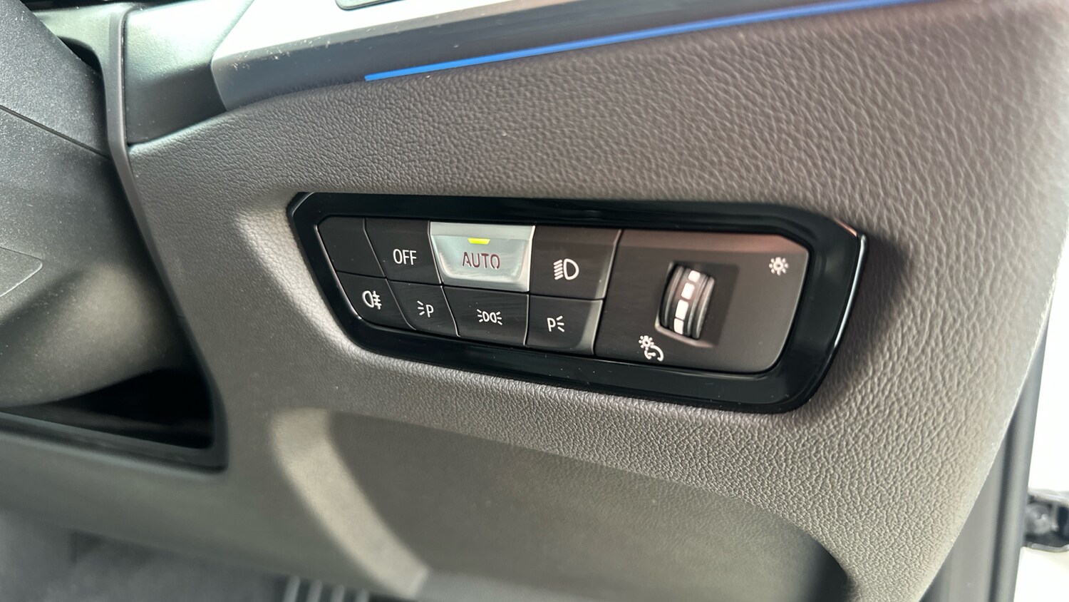 Used BMW i4 2024 for sale - 76272373: Photo 31