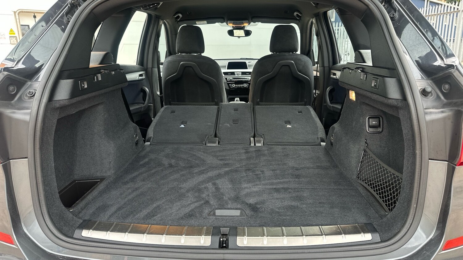 Vehicle 28