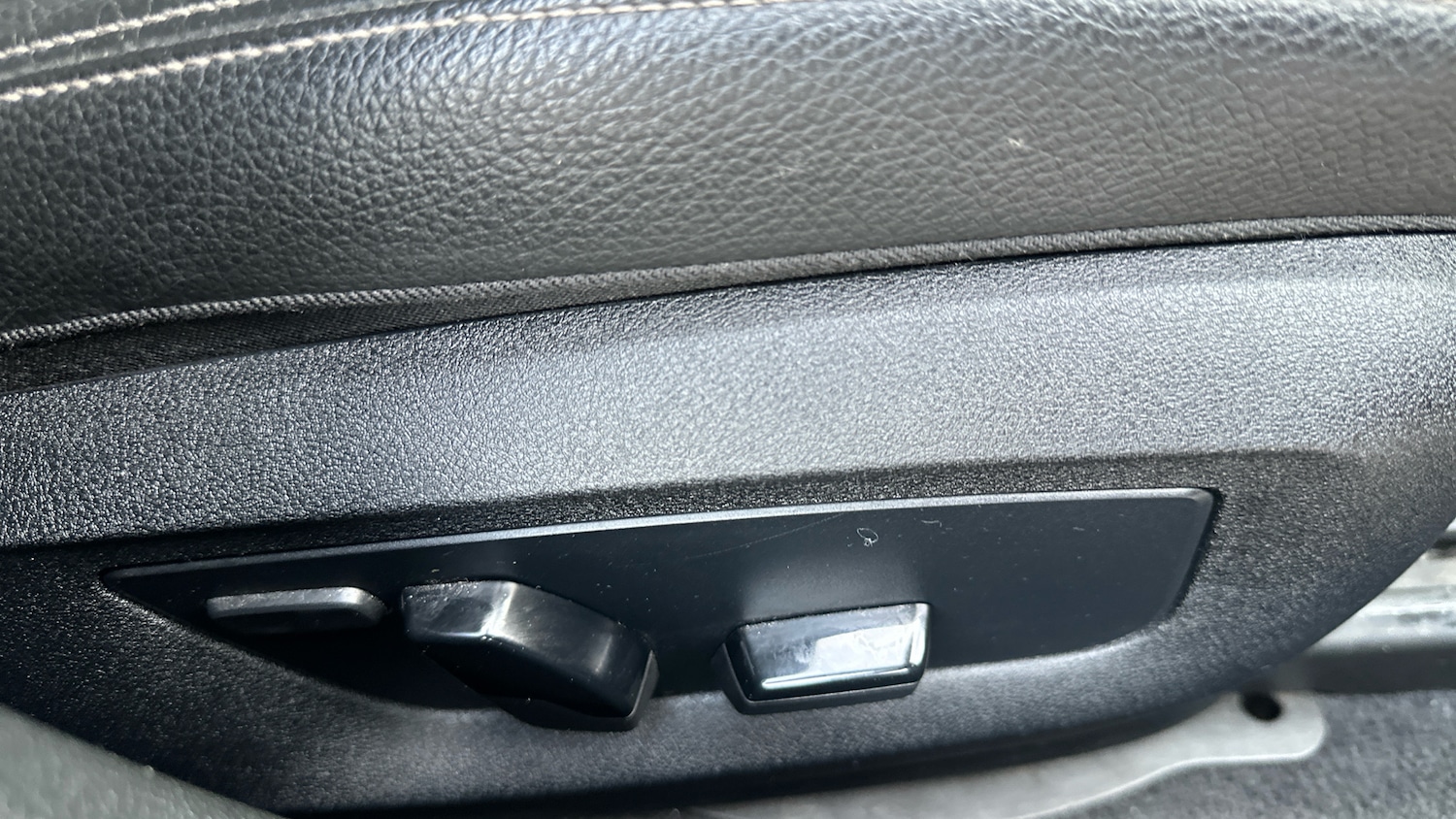 Used BMW 5 Series 2017 for sale - 77168441: Photo 31