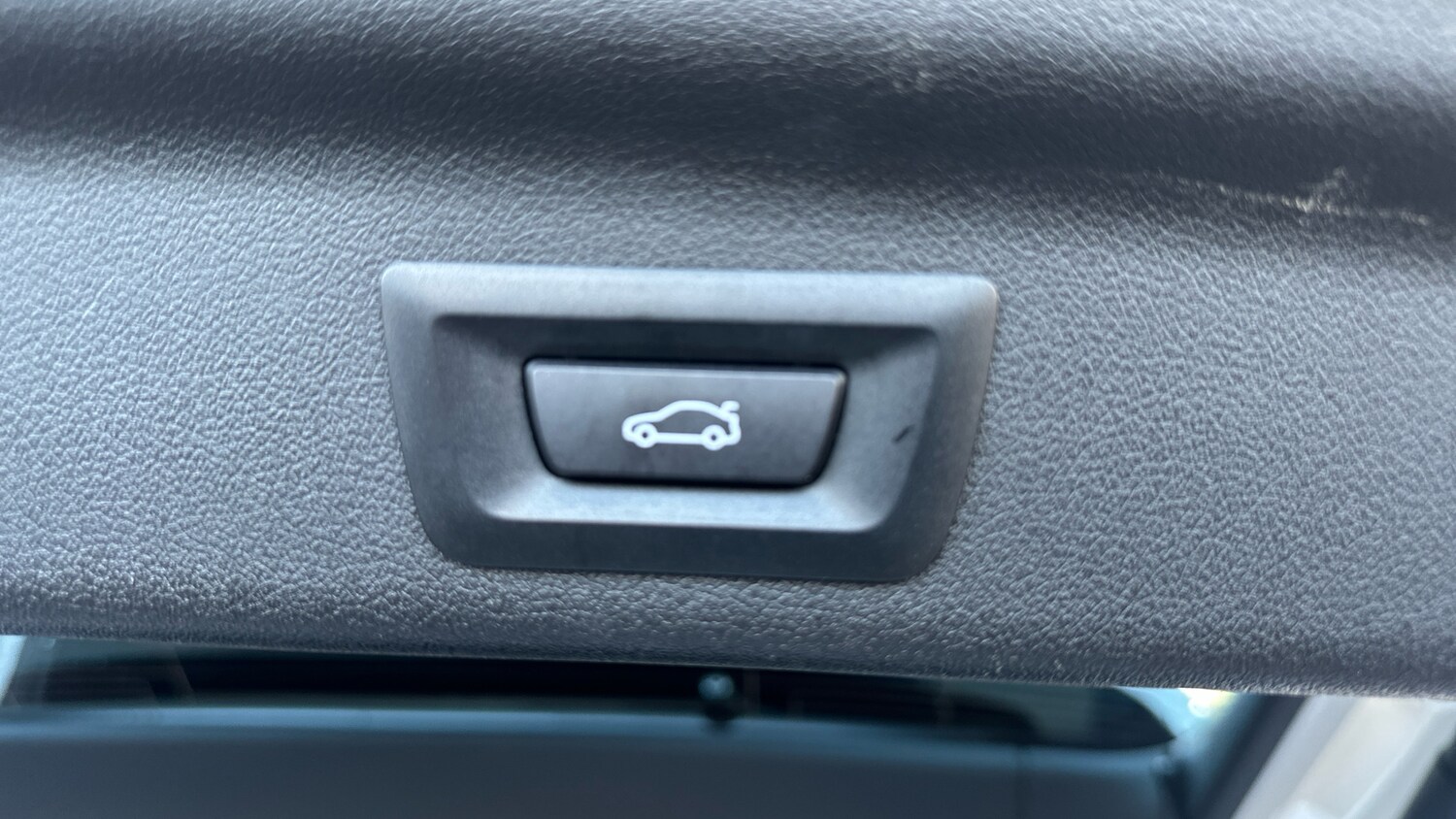 Used BMW iX1 2024 for sale - 76903851: Photo 26