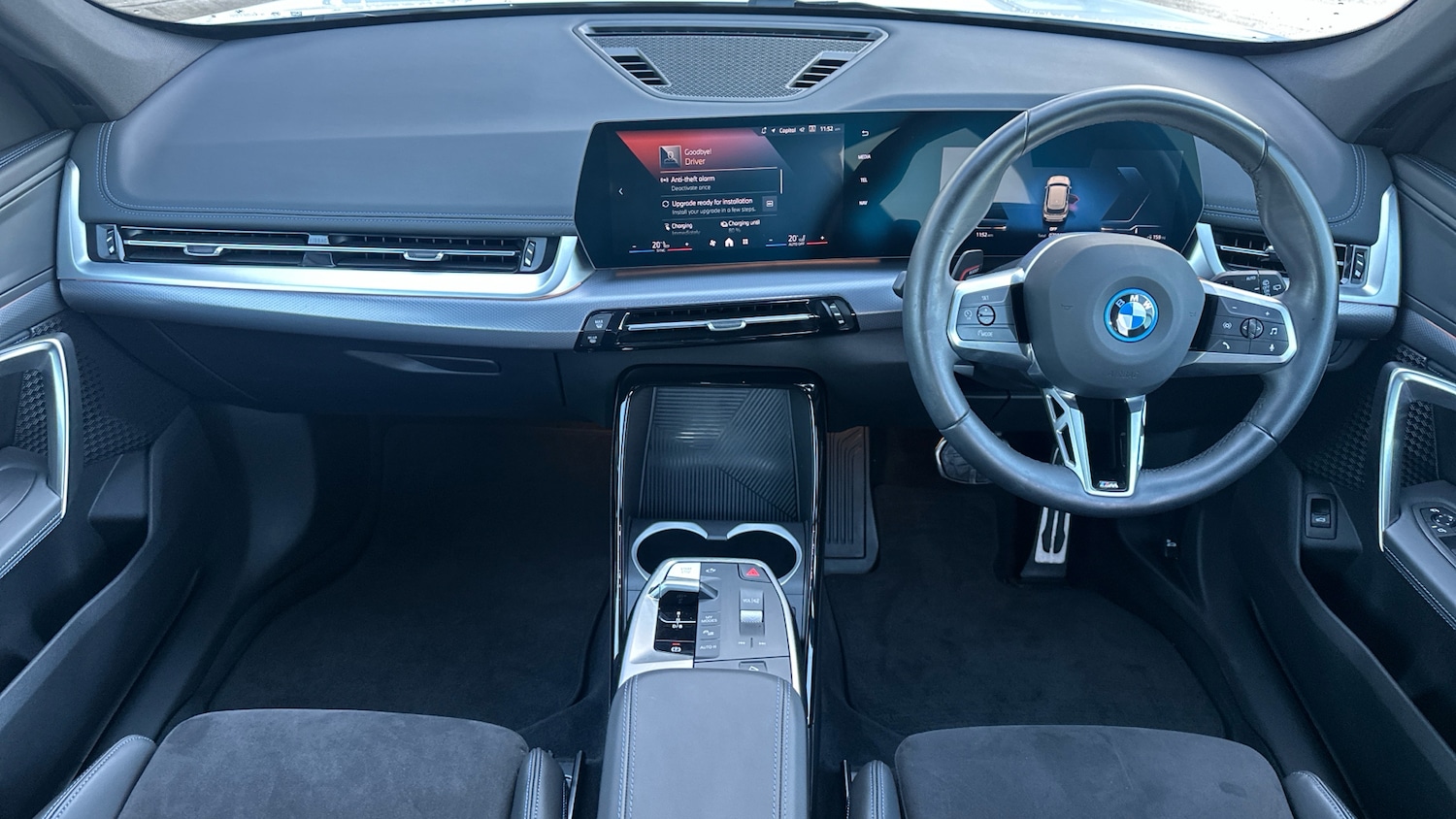 Used BMW iX1 2024 for sale - 76903851: Photo 4