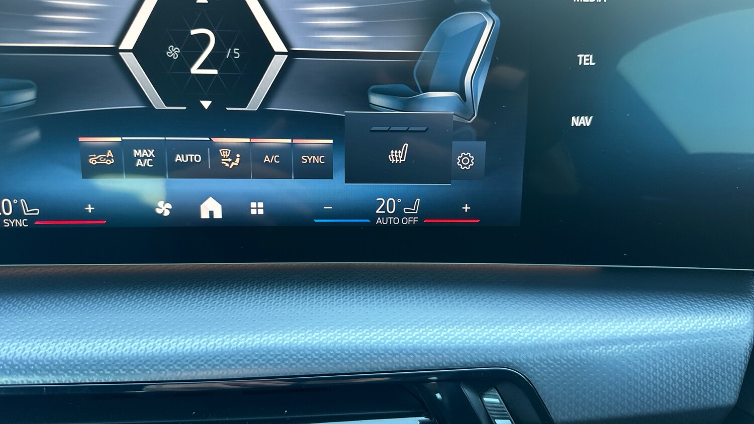 Used BMW iX1 2024 for sale - 76903851: Photo 42