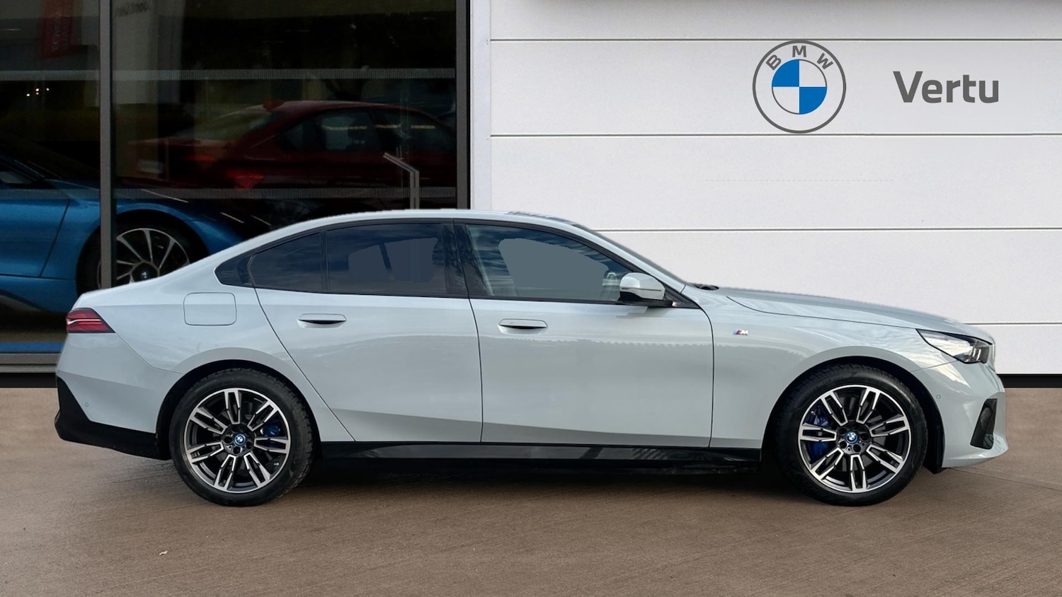 Used BMW i5 2025 for sale - 76734360: Photo 3