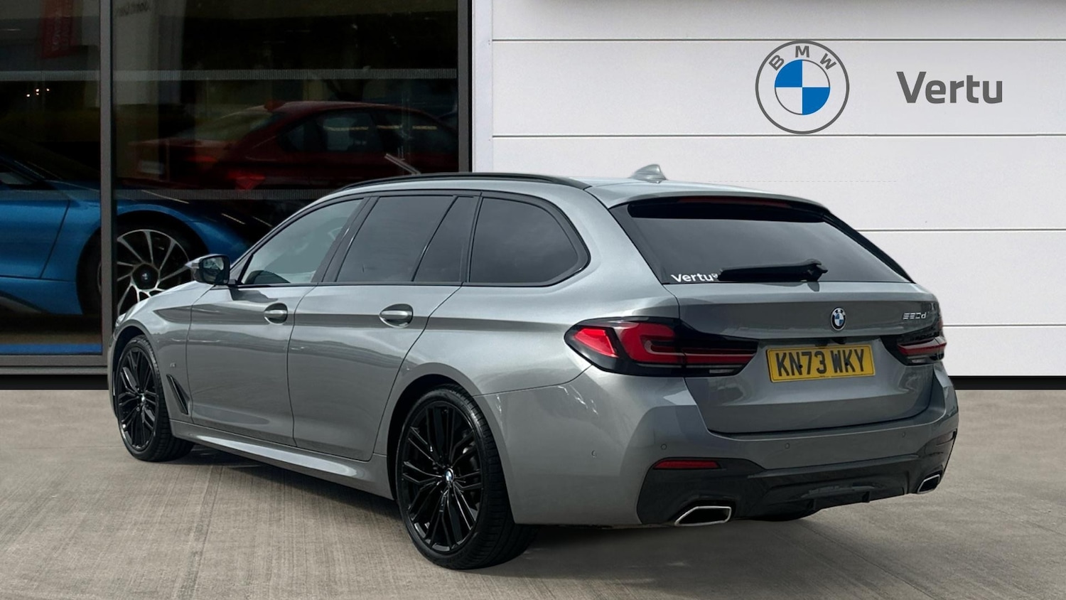 Used BMW 5 Series 2023 for sale - 78010940: Photo 2