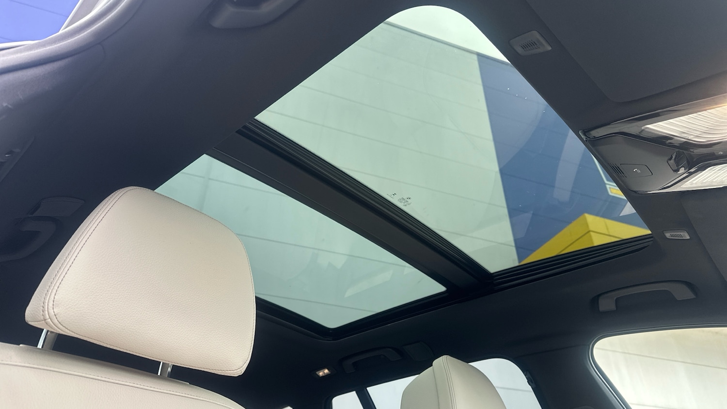 Used BMW 5 Series 2023 for sale - 78010940: Photo 27